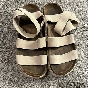 Womens Beige Sandals